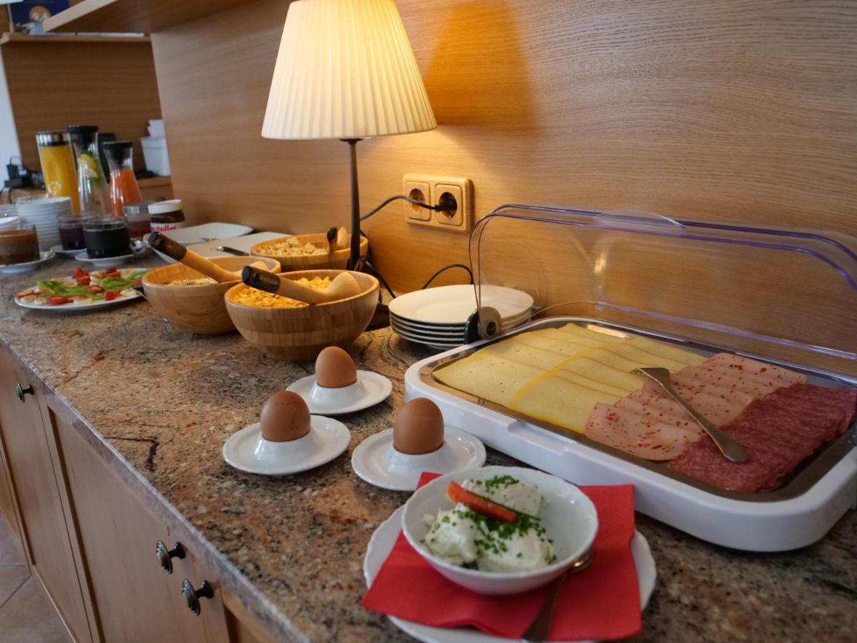 Haus Alpenflora Apartment Верфенвенг Екстериор снимка