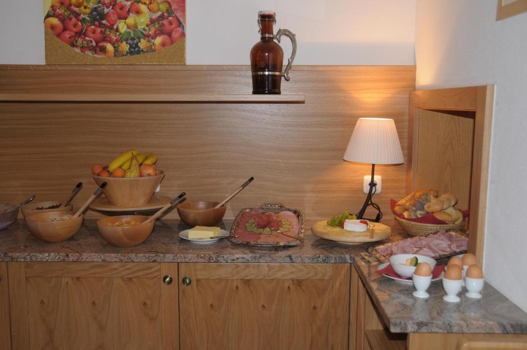 Haus Alpenflora Apartment Верфенвенг Екстериор снимка